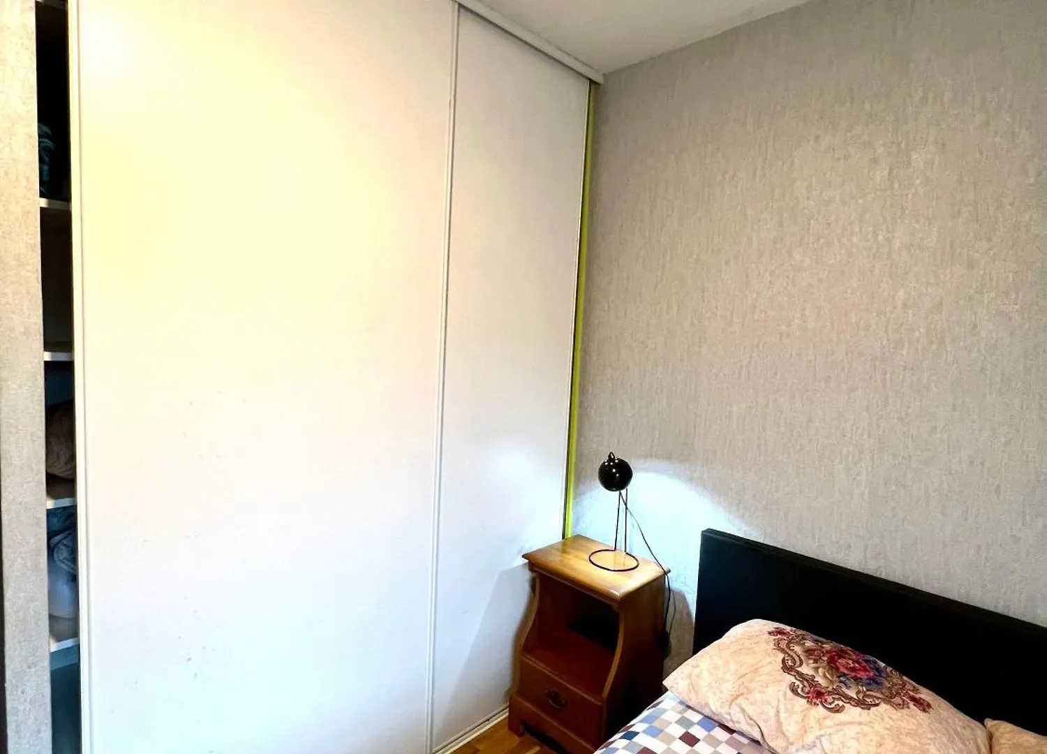 Grand Appartement Moderne 82 M Orly France